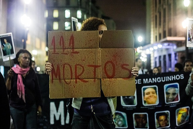 Movimentos sociais promovem ato para relembrar, vinte e quatro anos depois, o massacre do Carandiru