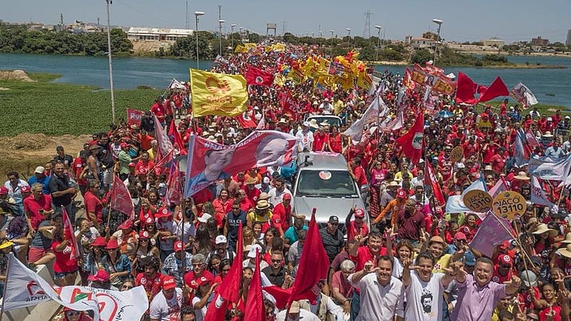 No segundo turno, o ex candidato Fernando Haddad (PE) ganhou em todos os estados do Nordeste