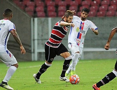 No campeonato pernambucano, única competição visível a qual o time apresentava condições de brigar pelo título, o tricolor decepcionou