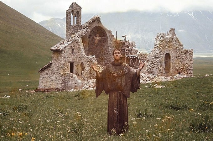 São Francisco, interpretado por Graham Faulkner, no filme Irmão Sol, Irmã Lua, de Franco Zefirelli.