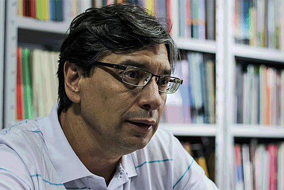 "Aprovação da Emenda Constitucional 241 eleva a instabilidade, com a ruptura do acordo político de 1988", afirma Marcio Pochmann