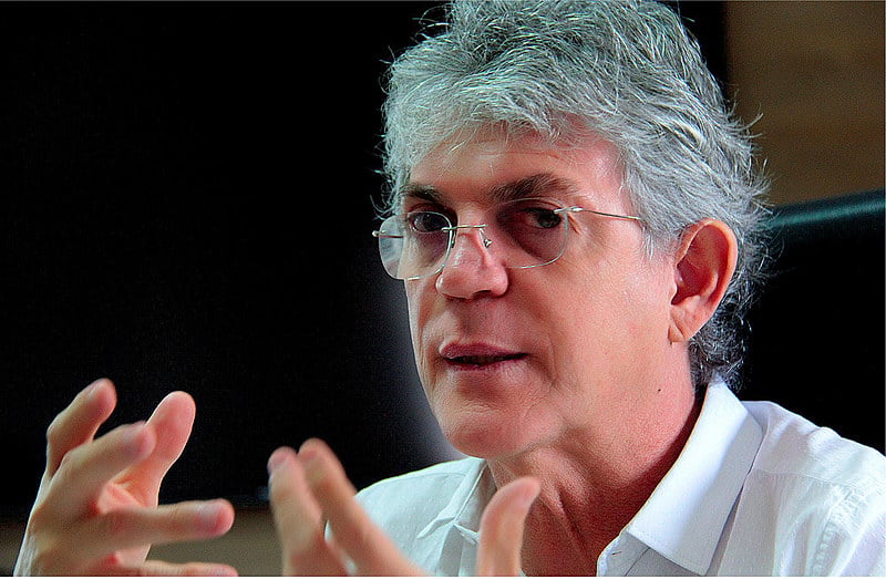 Durante entrevista, Coutinho disse que Haddad representa emprego, educação e democracia.