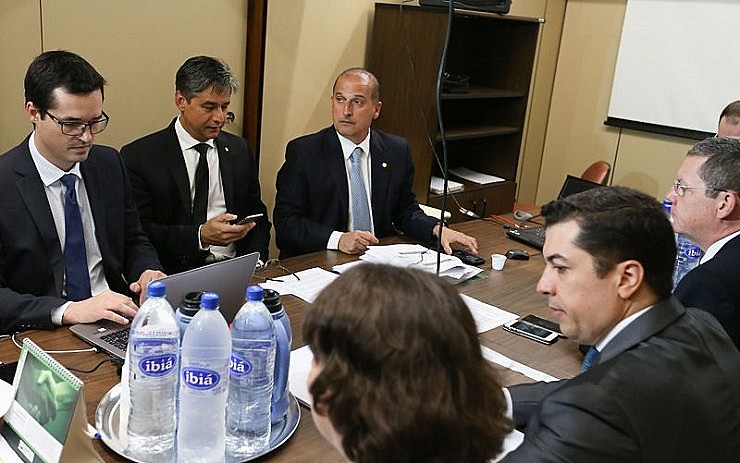 Reunião entre membros do MP e o relator da proposta, o deputado Onyx Lorenzoni (DEM-RS)