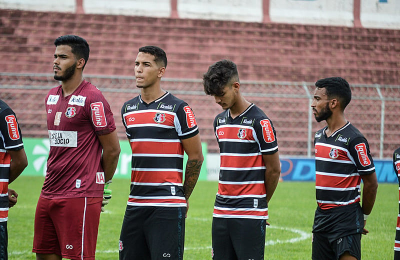 Santa perde para o Goiás e é eliminado