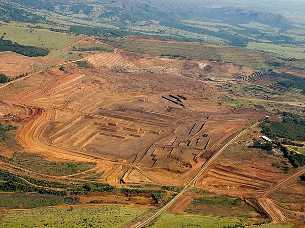 Mina de Araxá, no Triângulo Mineiro, onde há a extração de nióbio