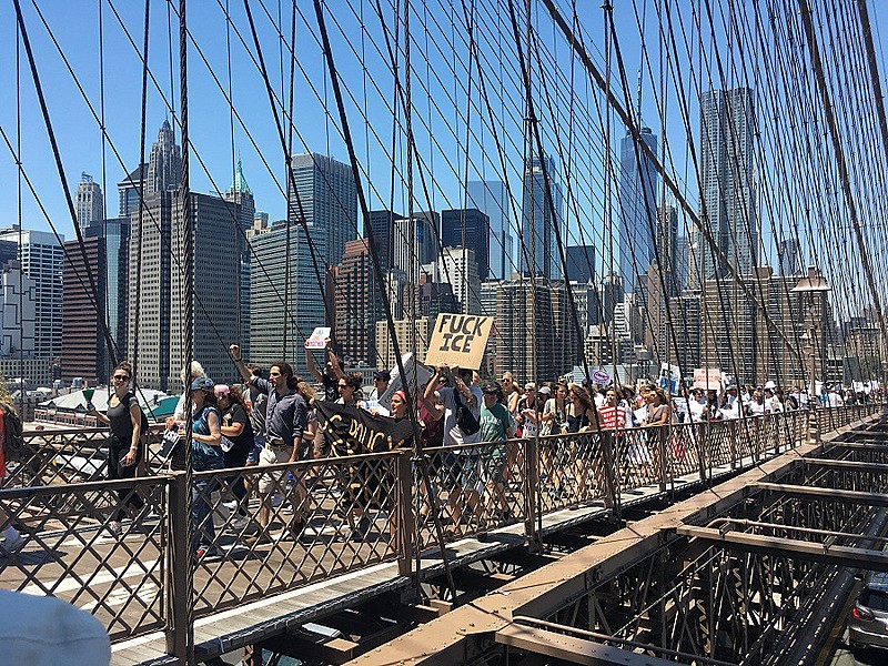 Nova York foi palco de marcha contra separação de famílias imigrantes