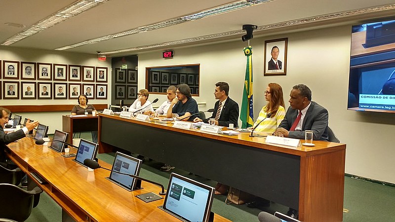 Audiência pública para debater a criminalização crescente dos movimentos sociais e das manifestações de rua