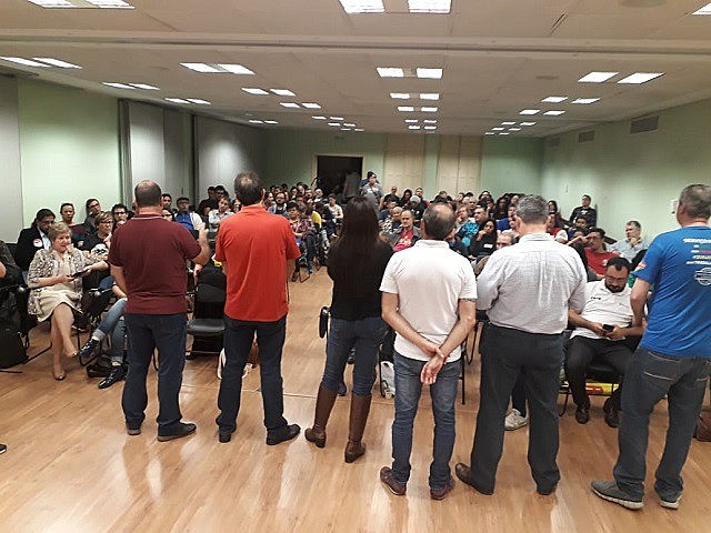Centrais e movimentos sociais acertam detalhes finais para Greve Geral do dia 14