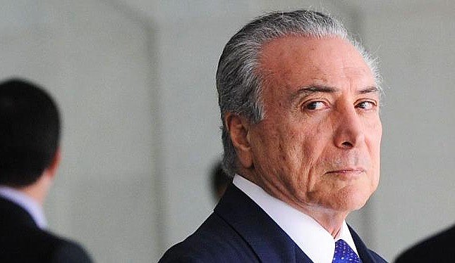 Programa bloqueado por Temer, reduziu a taxa de analfabetismo de 12,4% da população em 2002 para 8,3% em 2014