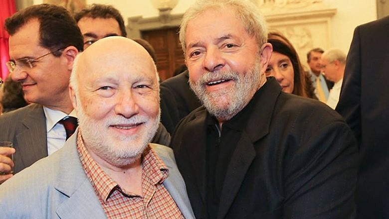 O ex-presidente Lula recebe nesta quinta-feira (25) na sede da PF em Curitiba (PR) a visita do filósofo italiano Domenico De Masi
