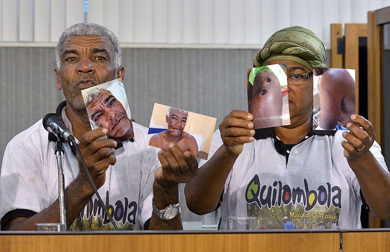 Quilombola Jurandir expõe as fotos tiradas após a tentativa de homicídio