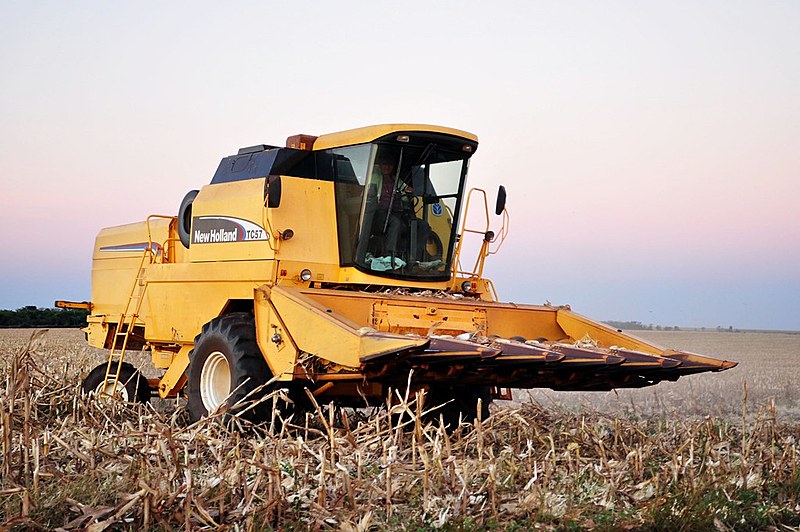 Para entender a configuração da agricultura no Brasil, é preciso antes compreender a existência de uma questão agrária mal resolvida