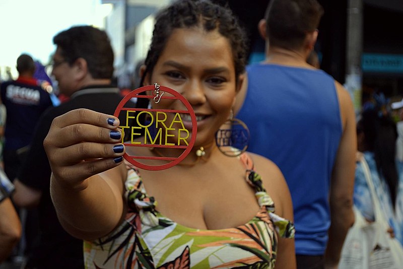 Dezenas de entidades se reuniram no centro de Uberlândia na quinta (23)