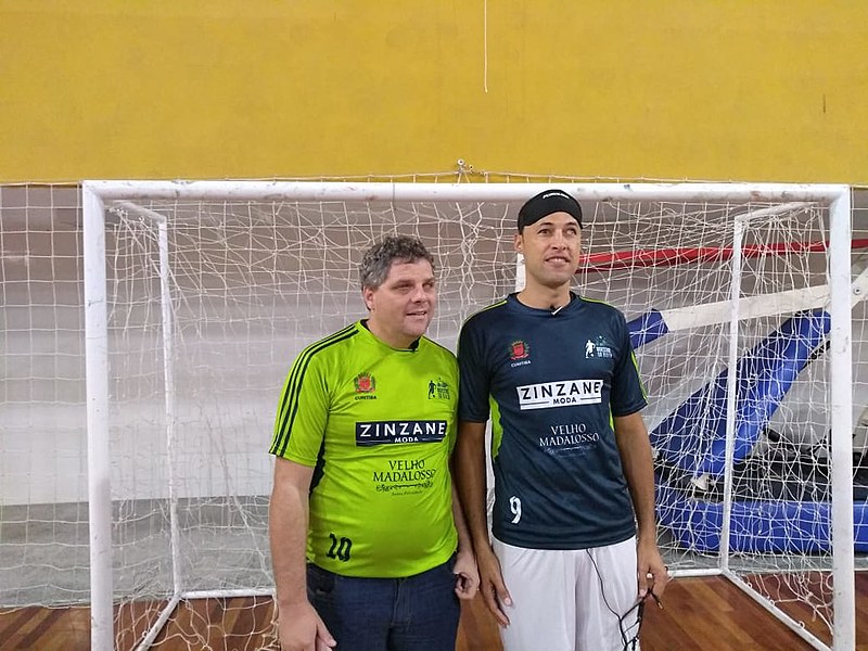 A equipe de futebol de cinco criada no final de 2018, hoje conta com atletas experientes e alguns marinheiros de primeira viagem.