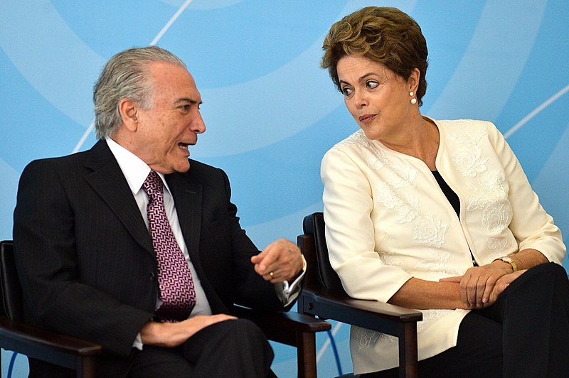 Dilma Rousseff e Michel Temer em 24 de novembro de 2015