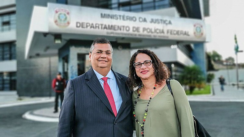 Todas as quintas-feiras, Lula recebe a visita de amigos e companheiros de militância; o encontro dura uma hora