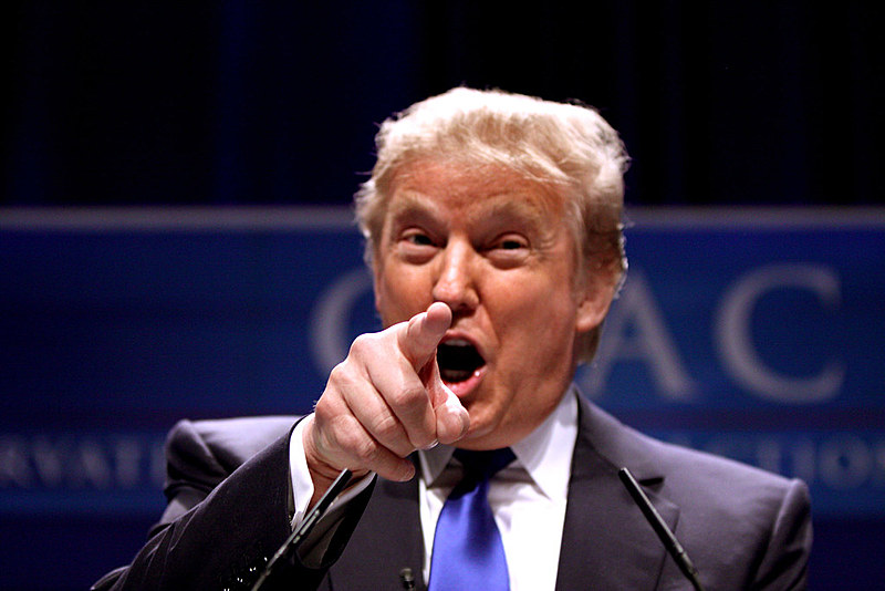 O republicano Donald Trump, responsável pelo retorno à política de hostilidade a Cuba