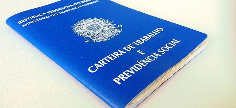 O PSDB também quer alterar o trecho que endurece as regras do BPC, benefício assistencial pago a idosos e pessoas com deficiência