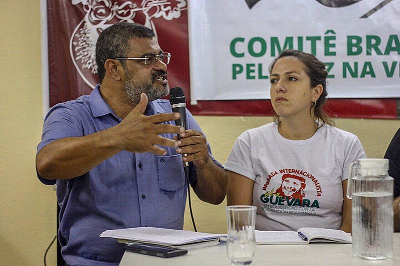Brasileiros relataram suas experiências nesta quarta-feira (20) em evento em São Paulo (SP)