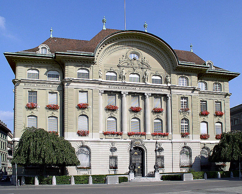 Banco Nacional da Suíça foi questionado, após a Segunda Guerra Mundial, por ter recebido ouro saqueado por nazistas