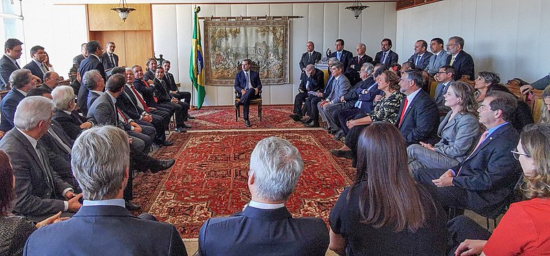 Parlamentares se reúnem com o presidente do Supremo Tribunal Federal (STF), ministro Dias Toffoli, para denunciar perseguição a Lula