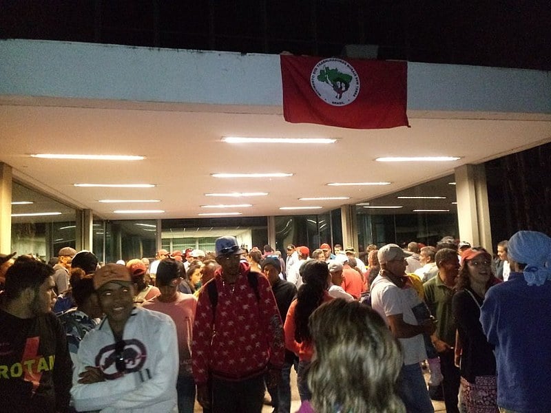 Ministério do Planejamento, em Brasília, amanheceu ocupado por cerca de mil trabalhadores.