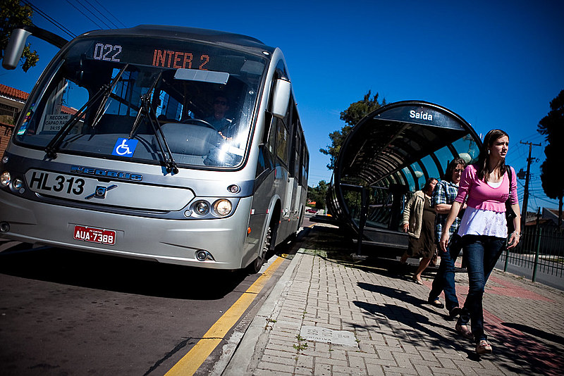 Com a tarifa técnica em R$ 3,66 e a tarifa pública em R$ 4,25, a prefeitura embolsava R$ 0,59 centavos a cada passagem paga em fevereiro