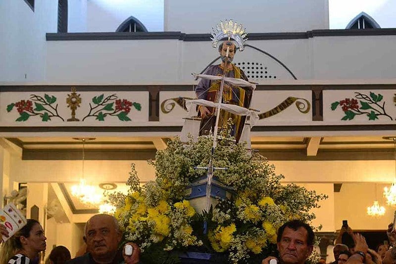 Festejos terminam amanhã com uma procissão pelas ruas do bairro Alecrim.