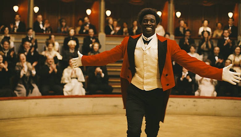Omar Sy: 'Chocolate fazia rir através dos estereótipos que havia sobre os negros'