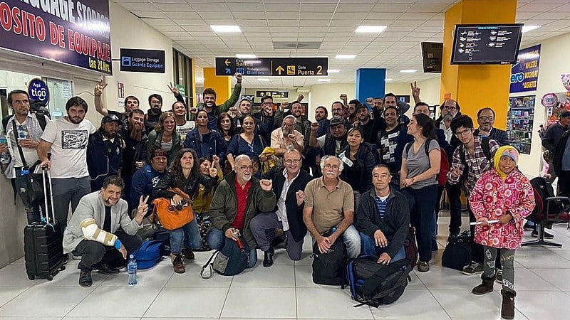 Integrantes da delegação chegaram à Bolívia nessa quinta-feira (28)