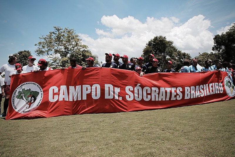 Campo foi inaugurado no último sábado (23), em Guararema (SP).
