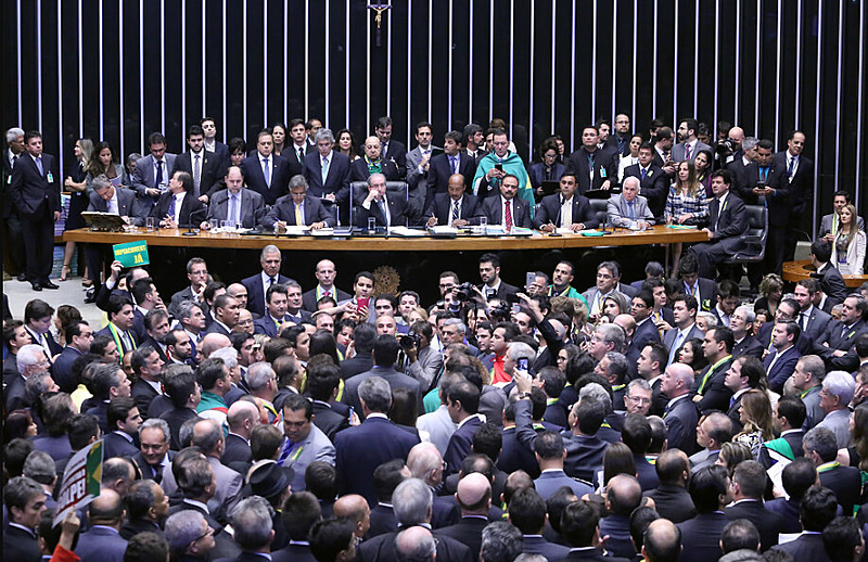 Deputados Federais durante a votação do Impeachment da ex-presidenta Dilma Rousseff