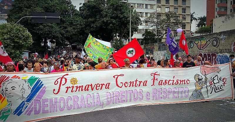 Manifestação contra Bolsonaro, ocorrida em outubro do ano passado