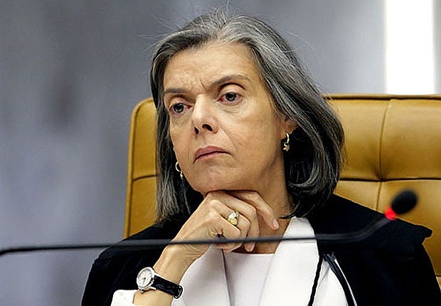 Cármen Lúcia será segunda presidente mulher do STF - antes dela, em 2006, a ministra Ellen Gracie já havia ocupado o posto