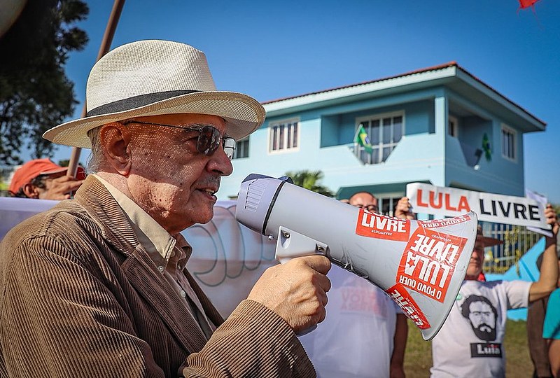 Sader referiu-se à Vigília como um esforço épico da militância