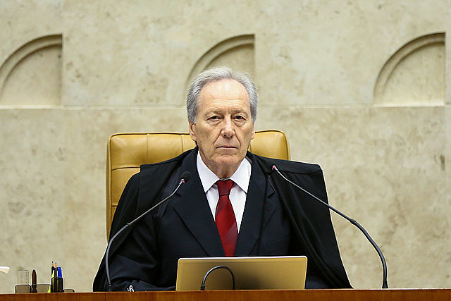 Brazil’s Supreme Court justice Lewandowski granted petition filed by union organizations: privatizations should be passed by the Congress