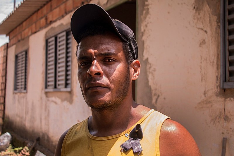 Nascido e criado em Córrego do Feijão, o mecânico Cleiton não consegue se enxergar mais no local onde passou toda a sua vida