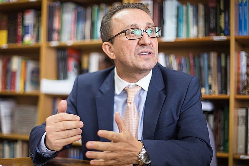 Rogério Favreto: “Há uma quebra desses preceitos que está nos levando para um caminho muito perigoso”