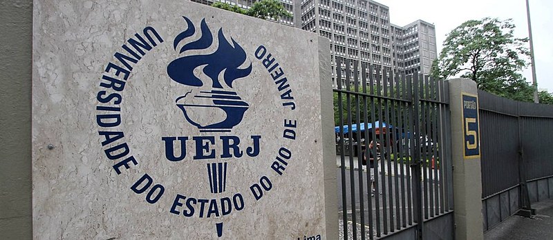 A reitoria adiou a retomada do segundo semestre de 2016 por seis vezes porque a universidade não tem condições básicas de funcionamento