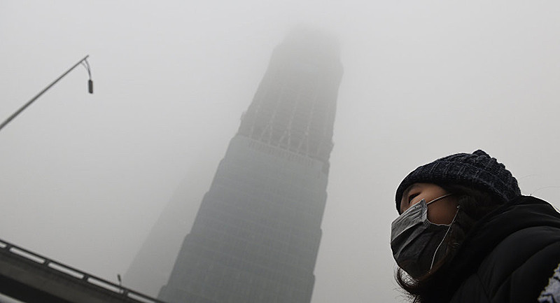 Poluição do ar nas grandes cidades chinesas se agrava no outono. Fenômeno decorrente da atividade humana