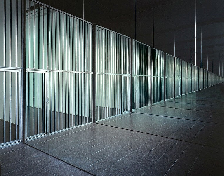 Celas Infinitas, 2005 [Primeira parte da trilogia de Gramsci]