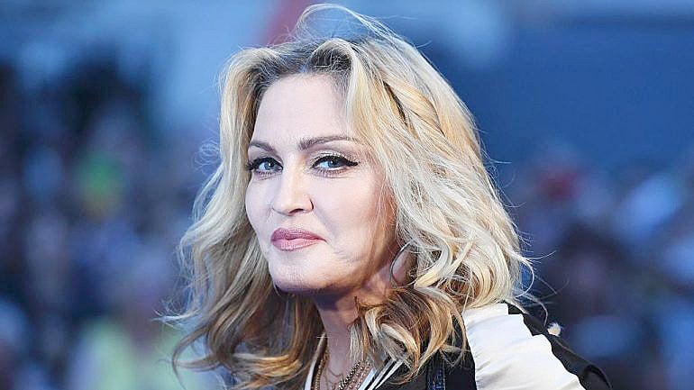 Madonna quebrou muitos tabus, invertendo muitos papéis tradicionalmente masculinos e afirmando que o lugar da mulher é onde ela quiser