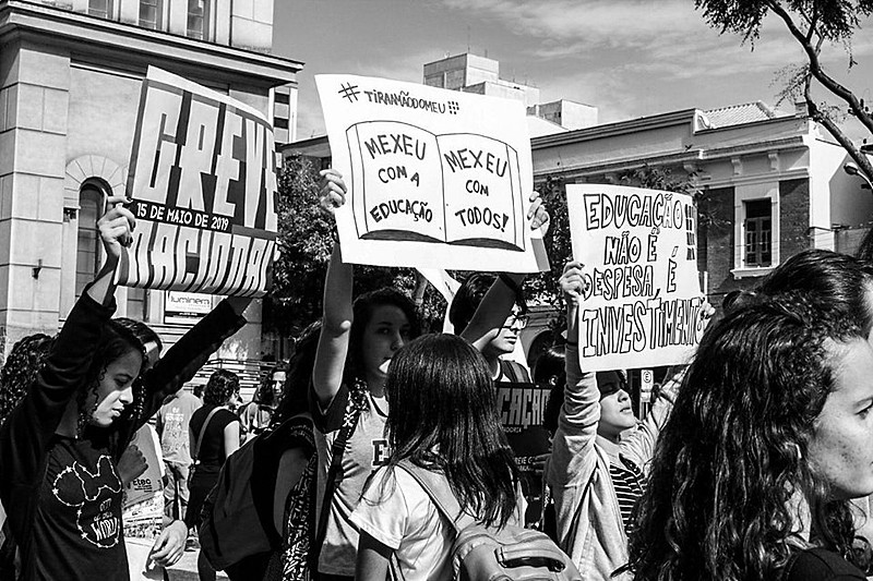 Após atos em 222 municípios no dia 15 de maio, novas manifestações estão marcadas para o dia 30