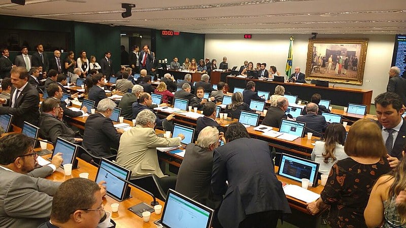 Comissão de Constituição e Justiça (CCJ) da Câmara Federal nesta quarta (14)