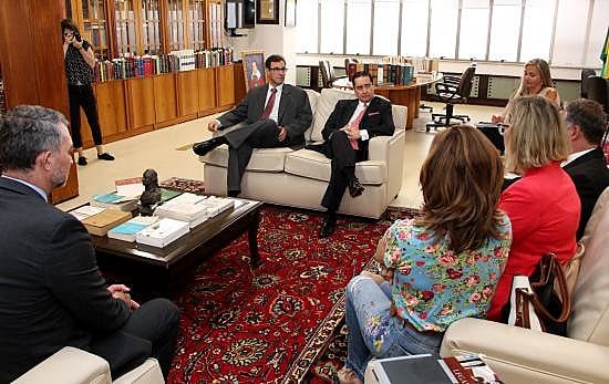 Parlamentares pontuaram, durante o encontro, questões sobre o processo de Lula, entre elas, a ausência de provas contra o ex-presidente