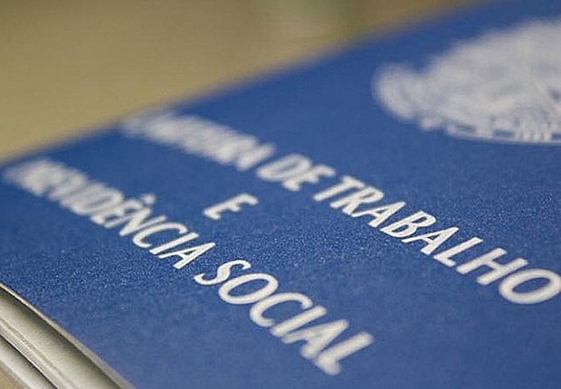 Mais de 12,7 milhões de pessoas estão sem emprego no Brasil