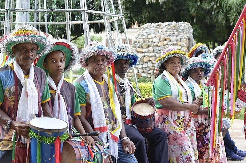 A organização da população e a fé garantem que o Reisado saia a cada ano em diversas comunidades do interior da Bahia