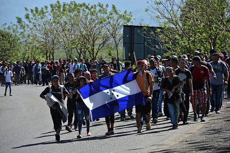 Desde que começou a onda de caravanas, em 2018, o governo hondurenho estima que mais de 20 mil pessoas tenham tentado emigrar dessa forma