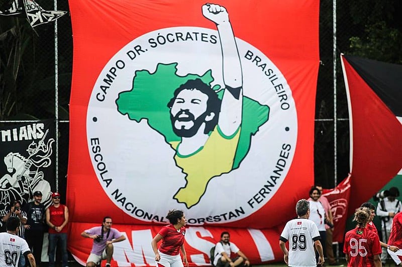 When in the Corinthians club, Sócrates led the drive to create a workers' cooperative, one where every worker took decisions for the club