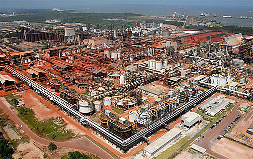 Polo industrial na cidade de Barcarena (PA)